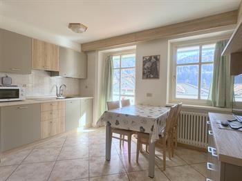 9AFD2649-B5BA-4B71-84E3-ED475820672D