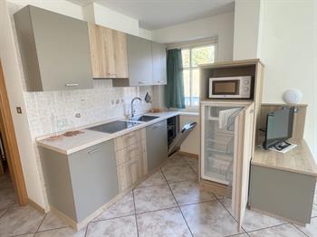 A54A124F-1836-40A3-A862-8C13503827A9